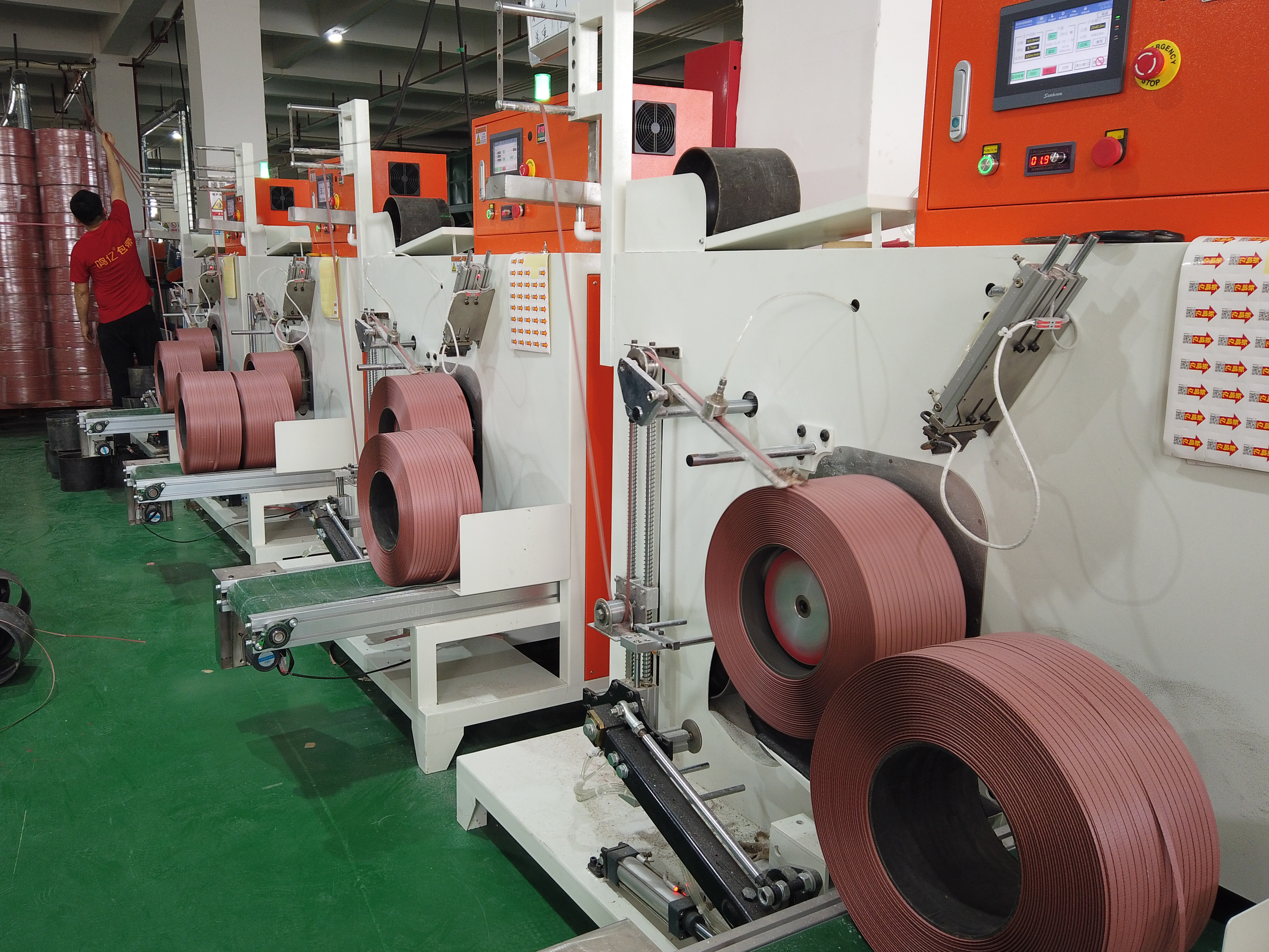 新鳴億包裝-生產(chǎn)場景3